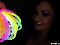 18 años, Culo grande, Verga grande, Tetas grandes, Lamidas, Masturbación, Flaco, Adolescente