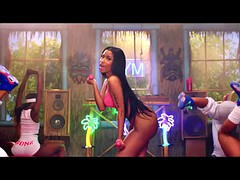 Nana, Gros seins, Célébrité