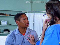 Brazzers - Holly Michaels - doctor Adventures