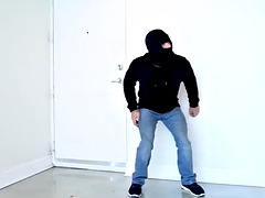 デカパイ, 捕まる, ハードコア