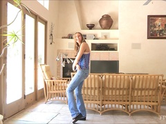 Bailar, Extremo, Penetracion con dedos, Abierta, Lencería, Masaje, Orgasmo, Colegiala