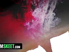 18 ans, Sucer une bite, Hd, Bite énorme, Pov, Rugueux, Suçant, Adolescente