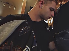 Grote mammen, Blond, Pijpbeurt, Sperma in gezicht, Hardcore, Masturbatie, Tepels, Geschoren