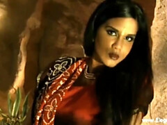 Asiatisch, Grosse titten, Braunhaarige, Frau, Hd, Indisch, Milf, Solo