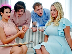 Culo grande, Verga grande, Tetas grandes, Mamada, Estilo perrito, Cuadrupleta, Madres para coger