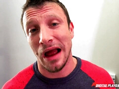 Lécher le cul, Gros seins, Sucer une bite, Gode, Bâillonner, Talons, Léchez, Chatte