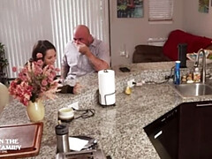 素人, お尻, フェラチオ, 茶髪の, 家族, 自家製, 自然山雀, 禁句