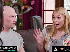 デカパイ, フェラチオ, 顔射, なめる, マッサージ, 淫乱熟女, 現実, 三人