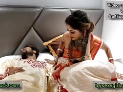 Gros seins, Sucer une bite, Éjaculation interne, Branlette thaïlandaise, Hard, Époux mari, Indienne, Épouse