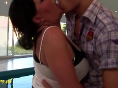 エロ熟女, 中出し, チン, バック, 顔面騎乗, Hd, なめる, ラフ