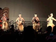 Leie, Blasen, Braunhaarige, Handjob, Latina, Schwanger, Dürr, Titten