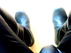 End of work in tight HM vinyl legging