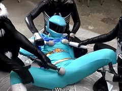 Asiático, Chica, Negro, Fetiche, Penetracion con dedos, Grupo, Orgasmo, Uniforme