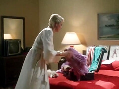 Rubia, Morena, Polla, Penetracion con dedos, Peludo, Lesbiana, Trio, Clasico