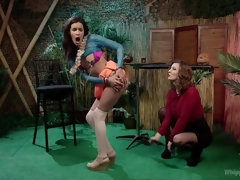 Culo, Verga grande, Polla, Dominacion femenina, Penetracion con dedos, Dolor, Castigada, Coño