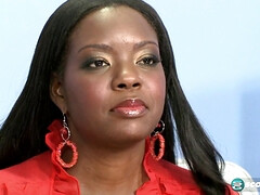 Grosse bite, Sucer une bite, Brunette brune, Noir ébène, Branlette thaïlandaise, Interracial, Seins naturels, Suçant