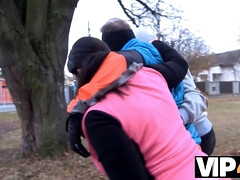 Wohlbeleibte schöne frauen, Grosse titten, Freund, Gehörnter ehemann, Geld, Pov, Realität, Ehefrau