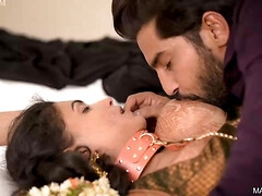 Grosser arsch, Braunhaarige, Vollbusig, Hardcore, Indisch, Lingerie, Titten, Ehefrau