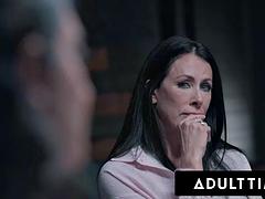 Doppelpenetration, Faustfick, Gruppensex, Hardcore, Milf, Realität