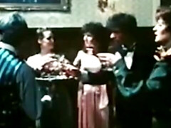 Allemand, Poilue, Hard, Mère que j'aimerais baiser, Espionne, Jarretelles, Plan cul à trois, Rétro ancien