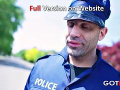 Verga grande, Tetas grandes, Corridas, Ébano, Sexo duro, Madres para coger, Policía, Tetas