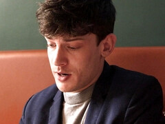 Kont, Grote mammen, Biseksueel, Rondborstig, Diep in de keel, Sperma in gezicht, Hakken, Tieten likken