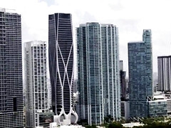 Mamada, Tetona, Gordita, Corridas, Madres para coger, Tetas naturales, Orgía, Trio