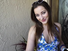 Plage, Brunette brune, Femme dominatrice, Fétiche, Nourriture, Bâillonner, Poilue, Pov