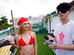 Gorda, Tetas grandes, Mamada, Interracial, Orgía