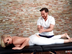 Cul, Nana, Gros seins, Plantureuse, Dingue, Hard, Mère que j'aimerais baiser, Seins naturels