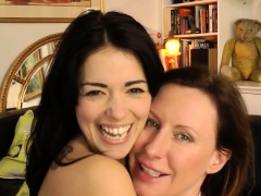 Брюнетки, Ласковые ручки, Хд, Чулки, Втроем