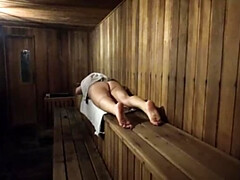 Sucer une bite, Rondelette, De plein air, Public, Chatte, Sauna, Suçant, Voyeur