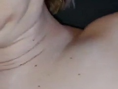 Enthousiasteling, Pijpbeurt, Sperma shot, Vingeren, Huisvrouw, Rijpe lesbienne, Moeder die ik wil neuken, Gezichtspunt