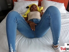Amateur Thai teen Cherry wants more fun