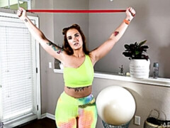 Gros cul, Sucer une bite, Tir de sperme, Branlette thaïlandaise, Léchez, Mère que j'aimerais baiser, Pov, Rousse roux