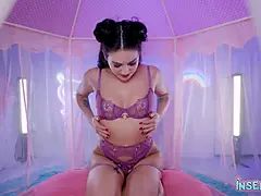 Braunhaarige, Masturbation, Piercing, Muschi, Reiten, Solo, Ablutschen, Titten