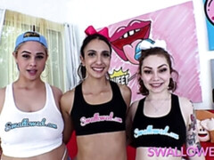 Blasen, Braunhaarige, Sperma im mund, Fetisch, Gruppe, Latina, Tätowierung, Jungendliche (18+)