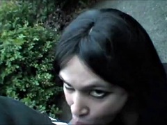 Verga grande, Mamada, Al aire libre, Pov, Público, Transexual, Chupando