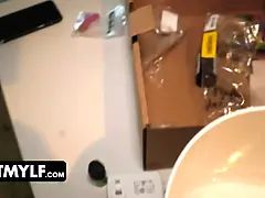 Arsch, Hd, Reif, Pov, Stiefmutter, Taboo, Tätowierung, Jungendliche (18+)