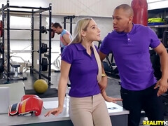 Chica, Verga grande, Negro, Gimnasio, Sexo duro, Estrella porno