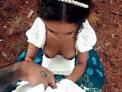 Amateur, Gros seins, Sucer une bite, Plantureuse, Couple, Fille latino, De plein air, Chevaucher