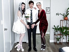 18 años, Culo grande, Verga grande, Tetas grandes, Mamada, Estilo perrito, Flaco, Adolescente