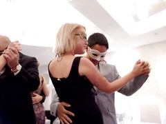 Anal, Culo, Tetas grandes, Mamada, Morena, Tacones, Fiesta, Transexual