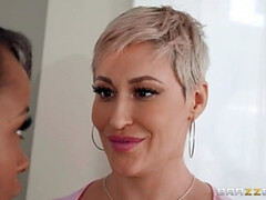 Culo grande, Negro, Pies, Jeans, Tetas naturales, Perforación, Coño, Tatuaje