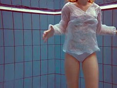 美女, アウトドア, プール, 公共, 赤毛, ロシア人, シャワー, ソフトコア
