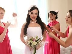In den arsch, Arsch, Grosser arsch, Blasen, Braunhaarige, Handjob, Hardcore, Milf