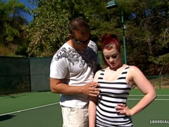 Gros seins, Plantureuse, Européenne, Hard, Hd, De plein air, Public, Jupe