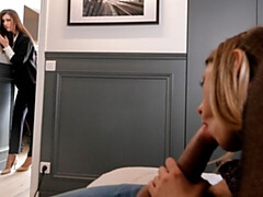 Anal, Culo grande, Verga grande, Mamada, Morena, Estilo perrito, Flaco, Adolescente