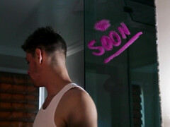 Grosse bite, Gros seins, Sucer une bite, En levrette, Faciale, Hard, Transsexuelle, Nénés