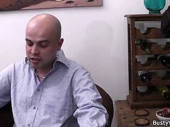 Sucer une bite, Rondelette, Doigter, Énorme, Chatte, Jupe, Adolescente, Nénés